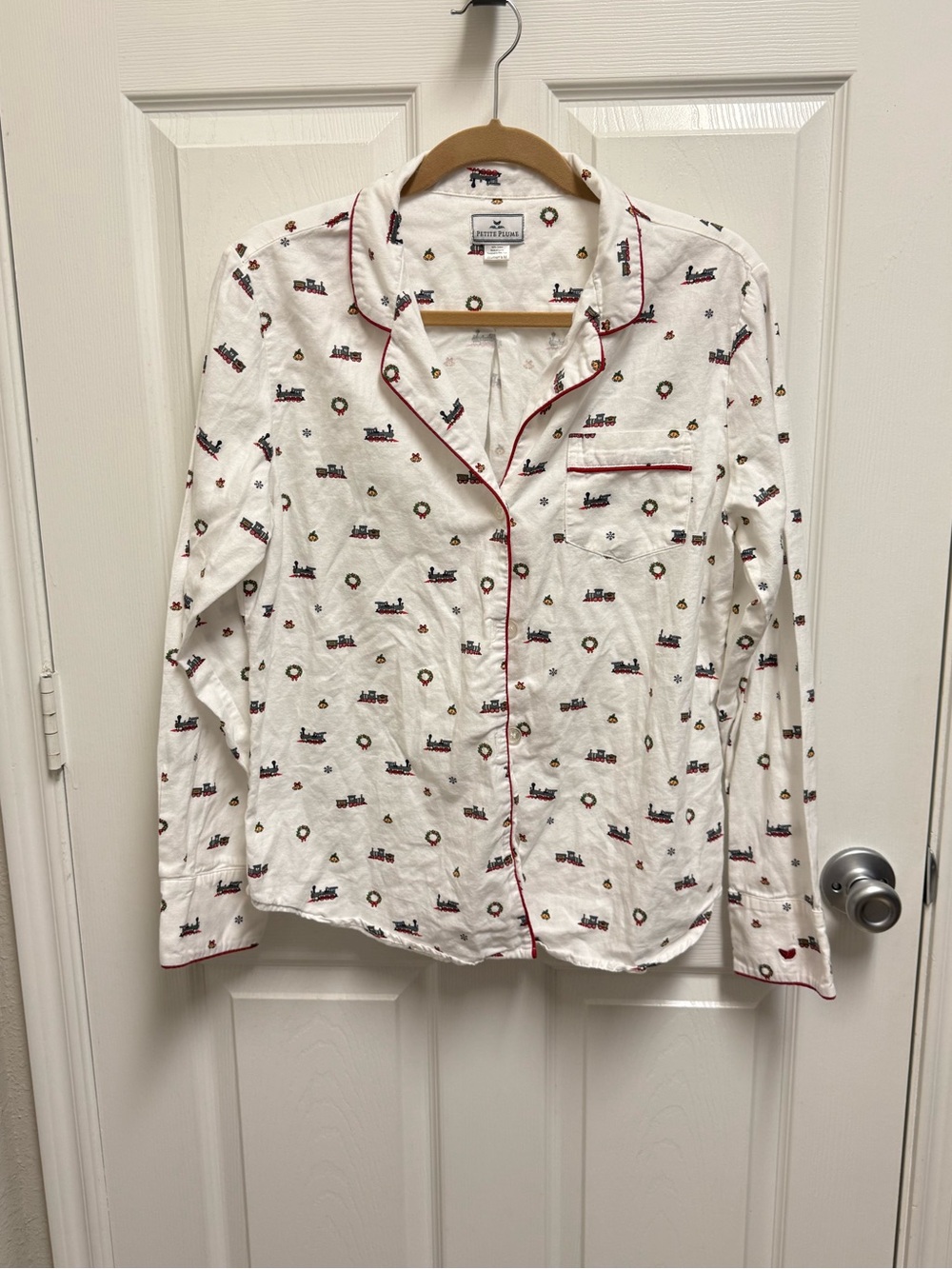 Petite Plume White Holiday Pattern Cotton Button-Up Pajama Top with Red Trim